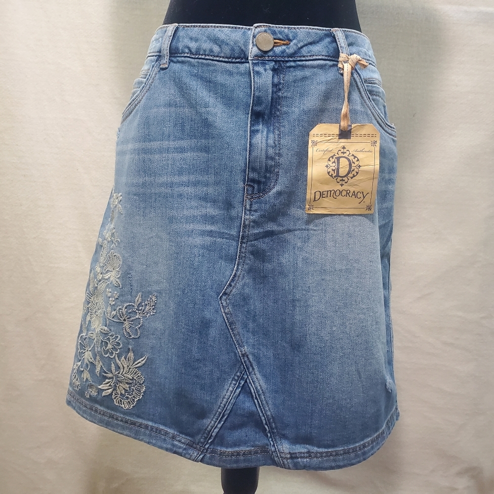 Denim skirt